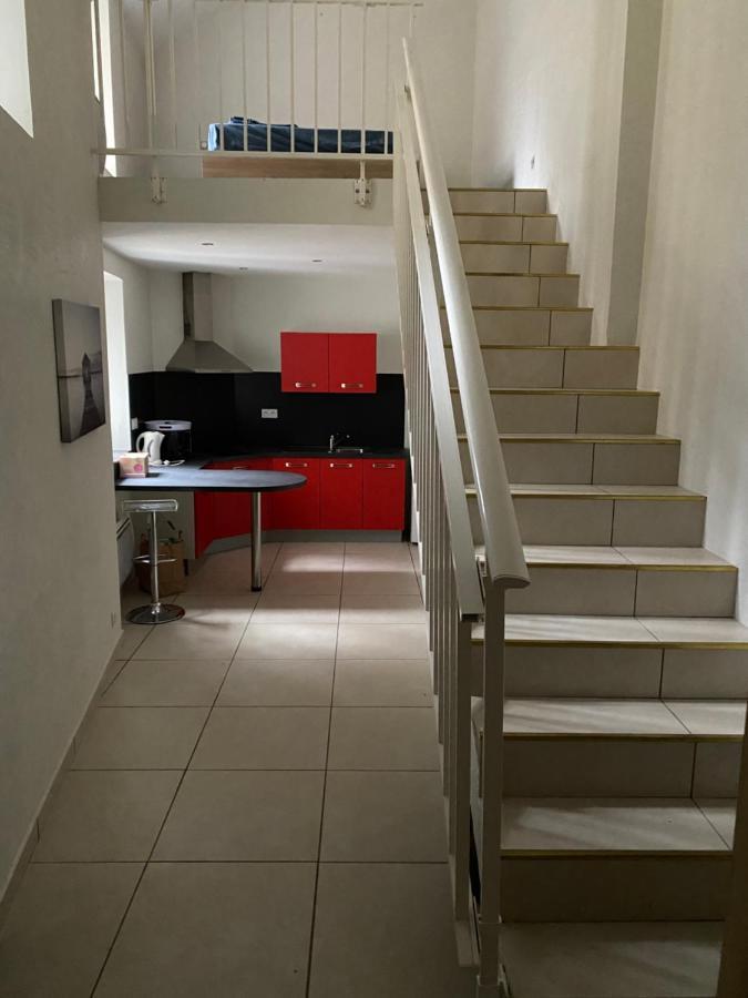 Appartement Calme Centre Ville Historique Ussel  Exteriér fotografie